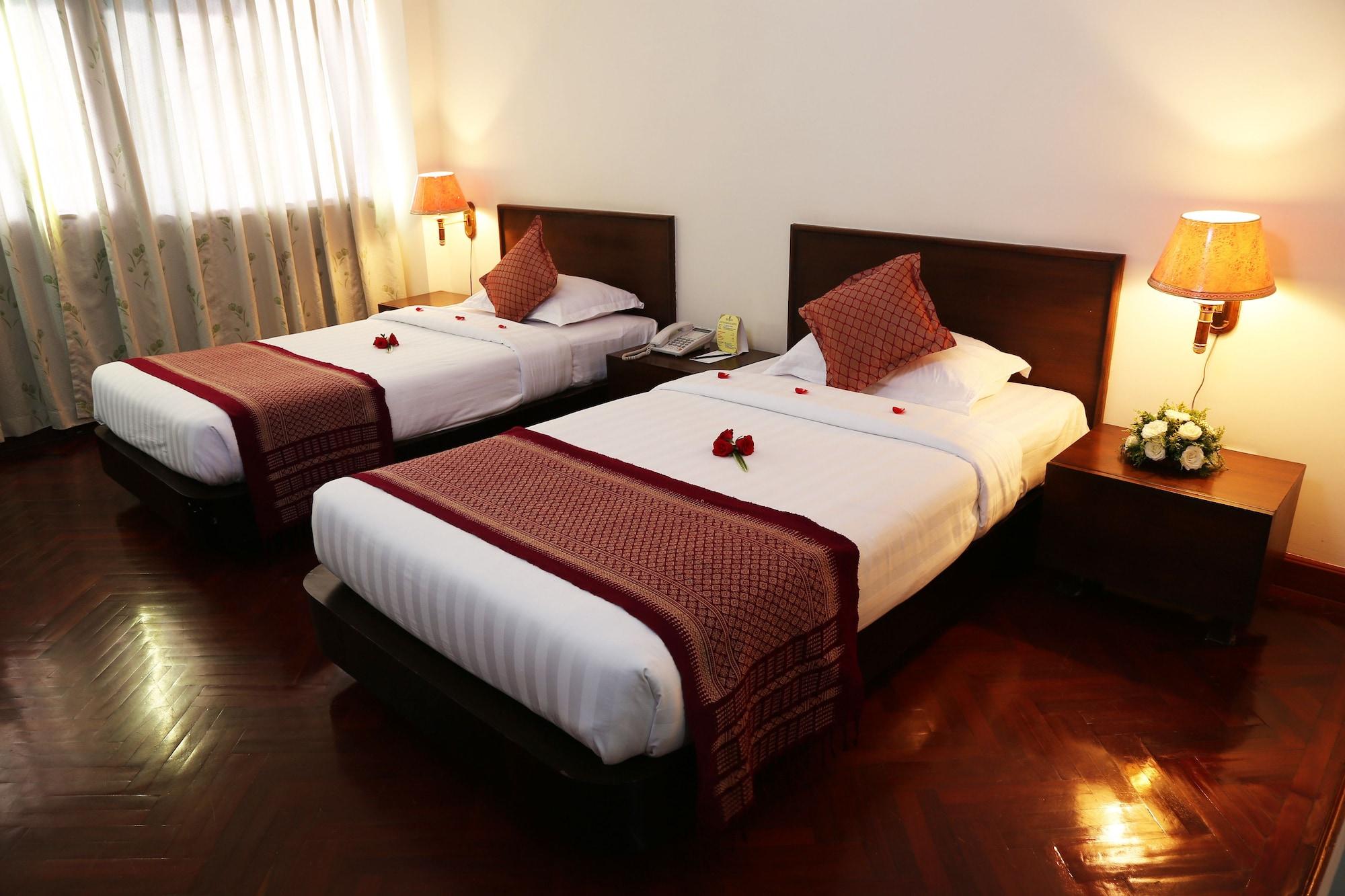 Hotel Yangon Exteriör bild